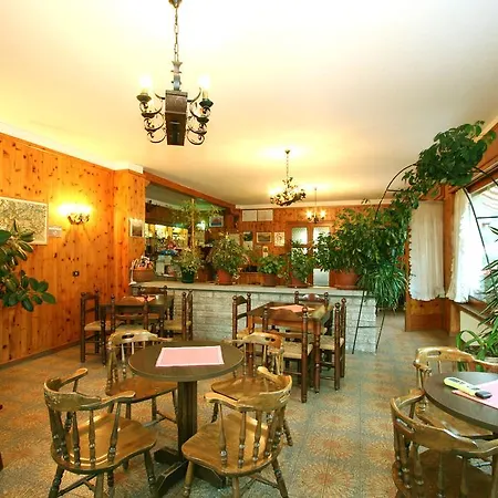 Edelweiss Hotel Villeneuve